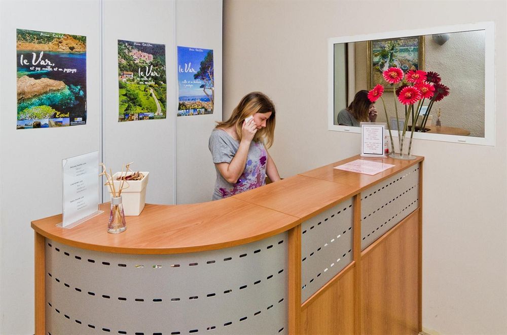 Hotel Le Virevent Saint-Raphael  Luaran gambar